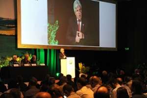 Aguerre destacó trazabilidad, alimentación animal y cría de calidad en Congreso Mundial de Carne en Punta del Este