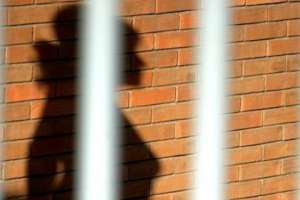 Niñera a la cárcel por quemar a la beba de 21 meses que cuidaba