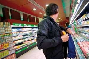 Tras robar en un supermercado, un hombre con antecedentes fue remitido a la cárcel
