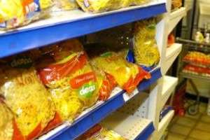 Pequeños comerciantes insisten con bajar los aranceles de las tarjetas de crédito