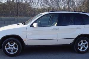 Robaron camioneta de conocido abogado y empresario argentino