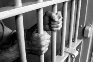 Remitieron a la cárcel a un sujeto que le arrebató varios efectos de un sexagenario