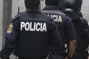 Los ladrones apuntan a Montoya; en uno de los robos le llevaron hasta las bombachas y los bikines a la dueña de casa