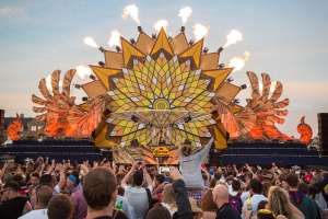 Fiesta de Corona en Punta del Este pese a divergencias con MVOTMA