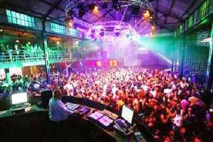 Cuatro de cada cinco trabajadores extranjeros de boliches inspeccionados en Punta del Este no contaban con registros