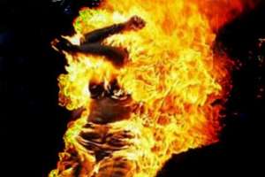 Enviaron a prisión a un hombre de 40 años que prendió fuego a su pareja de 17