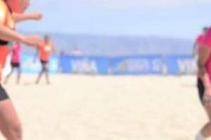 Torneo Femenino de Fútbol Playa en la Parada 9 de la Mansa