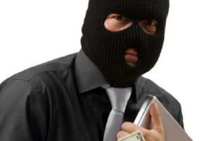 Compraba con el RUC de un comercio para librarse de la carga impositiva, marchó a la cárcel