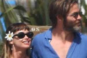 El noviazgo de Vitto Saravia con el actor Chris Pine nunca existió; él estaba de despedida de soltero