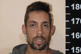 Dejó un auto robado en el taller mecánico y marchó a la cárcel