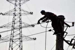 Más de 6 mil clientes de UTE están sin servicio en el departamento, peligra el suministro de agua potable por falta de energía y hay otro herido por caída de árbol