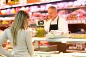 Unión de Comerciantes: el BCU ya nos impidió crear una tarjeta de crédito propia