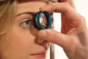 En jornada abierta informan sobre Glaucoma y realizan pruebas para detectarlo