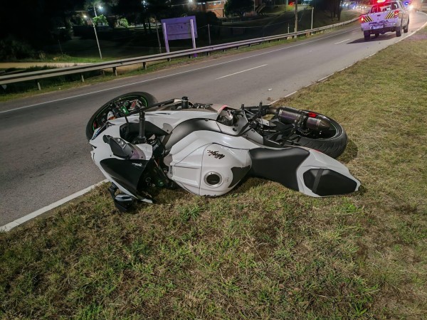 Siniestro de tránsito fatal entre dos motos en ruta Interbalnearia