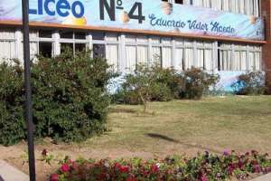 Docentes del Liceo Nº 4 se declararon en Asamblea permanente