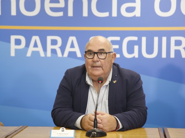 Abella afirmó que situación  financiera de la intendencia "está controlada" y anunció obras con crédito limitado al mandato