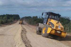 Continúan las obras en el Camino al Paso de la Cantera