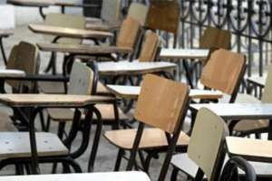 Profesores harán un paro el miércoles si no se regulariza el cobro de sueldos