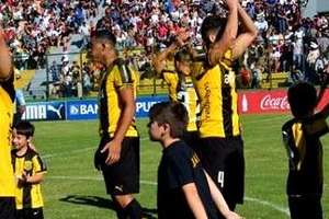 Jefatura aplica operativo con un centenar de efectivos por partido Juventud-Peñarol en el Campus