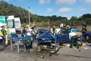 Accidente en Ruta Interbalnearia deja tres heridos graves, uno con riesgo de vida