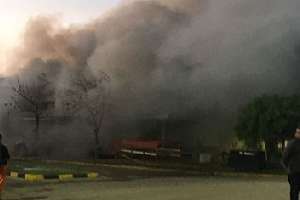 Un incendio afectó esta mañana el depósito municipal que funciona en la ex Cylsa