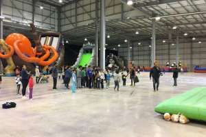 Centro de Convenciones recibió más de 300 niños de escuelas en el Parque de Invierno 