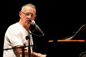 Hugo Fattoruso en la Sala Cantegril