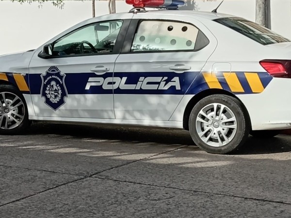 Una mujer encontró a su pareja muerta en una finca abandonada