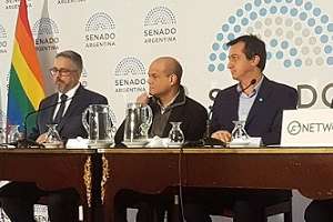 Intendencia participa de conferencia internacional de Negocios y Turismo LGBT en Argentina