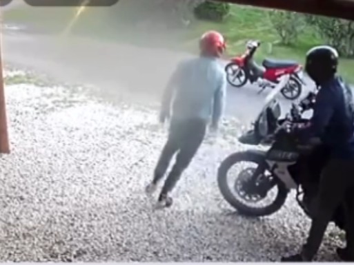 Simuló comprar una m...