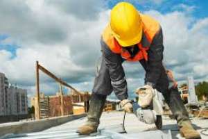 Intendencia resalta compromiso con la construcción en el marco de su día