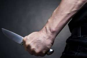 Lo hirieron con un cuchillo para robarle el teléfono celular