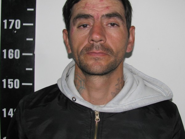 Robó objetos del baúl de un auto y una cartera de una casa: deberá cumplir 14 meses de prisión
