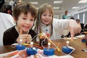 Feria de Clubes de Ciencia en Piriápolis