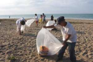 Jornada de limpieza de playas
