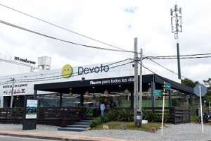 Inauguran local de Devoto en La Barra