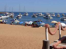 Principio de incendio en un yate de bandera argentina en aguas de la bahía de Maldonado