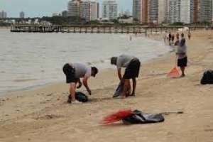 Intenso trabajo desarrollaron las cuadrillas de Aseo Urbano tras los festejos del primero de año