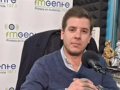 Garlo celebró que la...