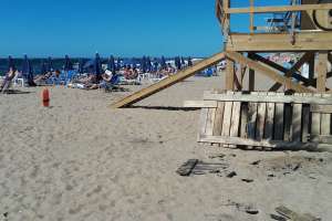 Caseta de guardavidas en parada 6 de la Brava sufrió vandalismo y Laventure dijo que se tomarán medidas
