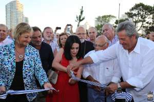 La intendencia inauguró la Plaza Armenia