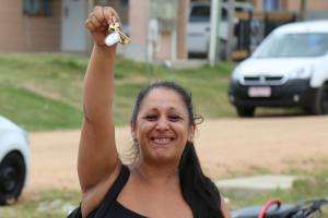 Más de 135 familias se inscribieron para los apartamentos de Urbaneste y terrenos ofrecidos por la IDM