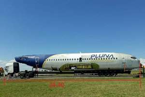 Llega el avión de la ex Pluna al International College