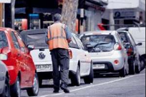 Cuidacoches amenazó a un automovilista en Punta del Este y quedó emplazado