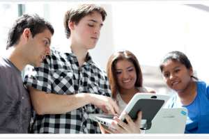 Echeverría: becas de la IDM buscan favorecer a que los jóvenes se queden y estudien en Maldonado 