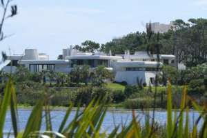 Demolerán Poseidón, un emblema de Punta del Este