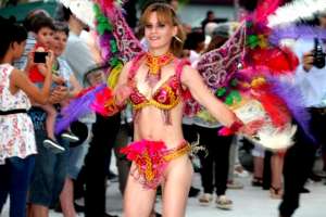 Escuela de samba Los Charabones festeja 40 años y reclama cambios en el reglamento de la categoría