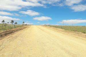 Acondicionan Camino Los Guayabos, en la zona rural de San Carlos