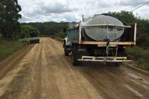 Se ejecutan mejoras viales en Zona Oeste, cerca de Las Flores