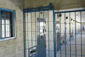 Prisión preventiva para un sujeto que amenazó a una pareja y fue detenido circulando en una moto robada